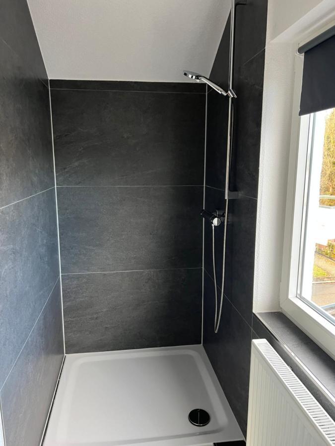 Unique Geraeumige 2 Zimmerwohnung In Tuttlingen Mit Netflix, Sauna Und Fitness المظهر الخارجي الصورة